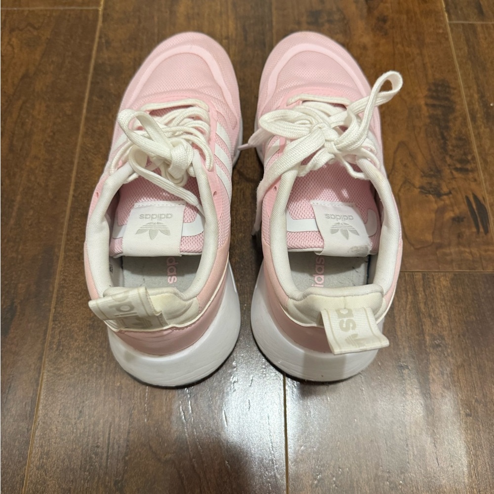 Women’s adidas Originals Unisex-Multix Sneaker Running Shoes Size 7 - Picture 3 of 6